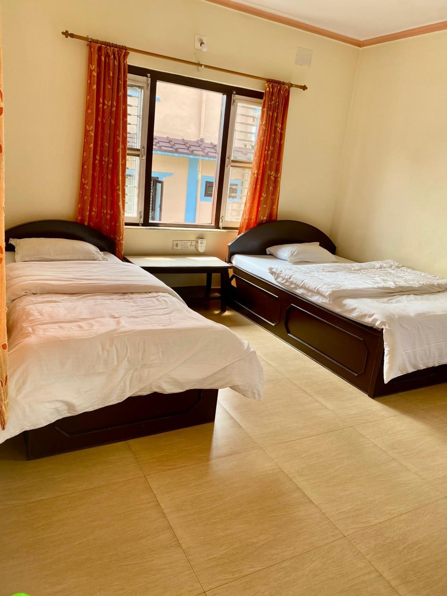Hotel K2 Pokhara Luaran gambar