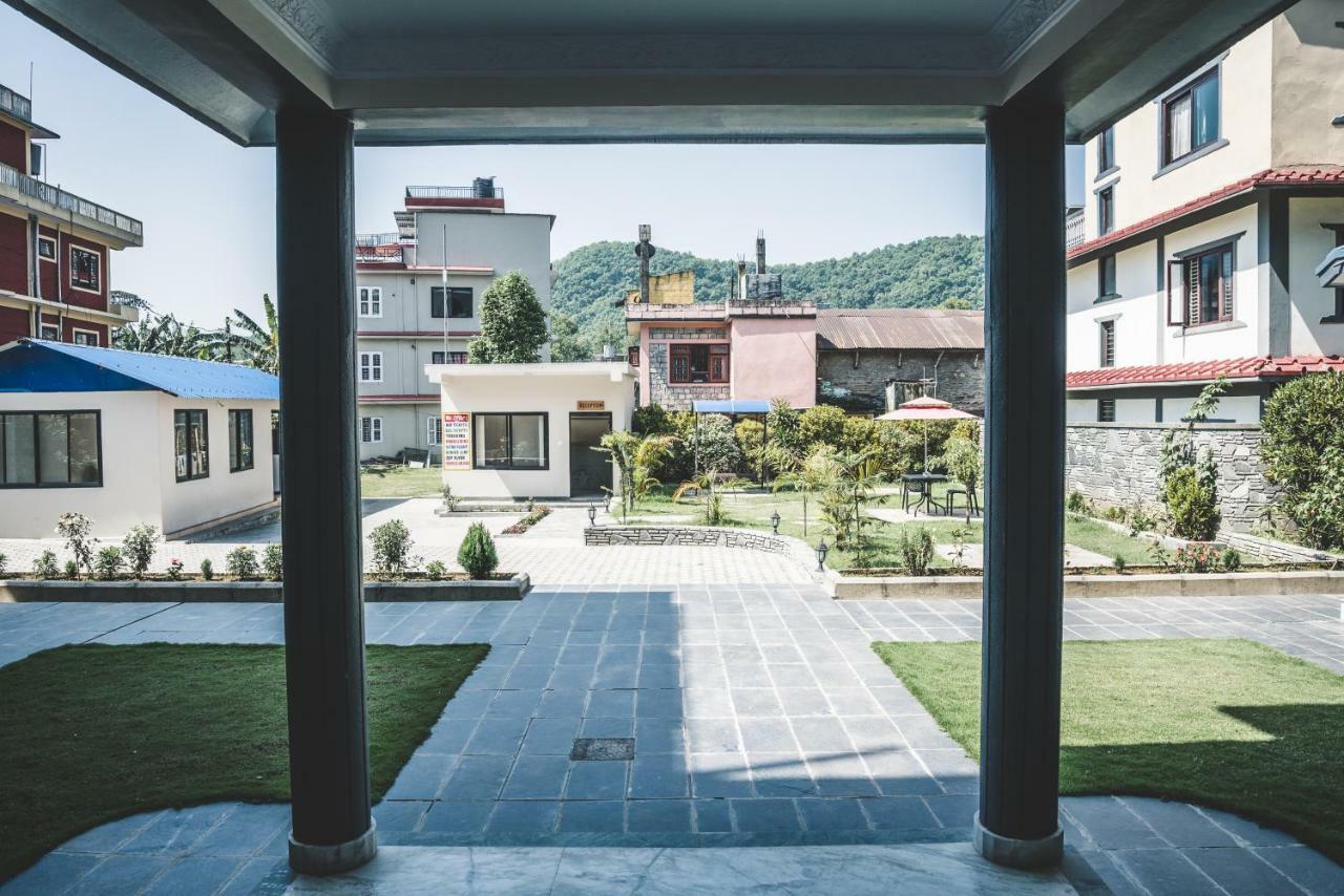 Hotel K2 Pokhara Luaran gambar