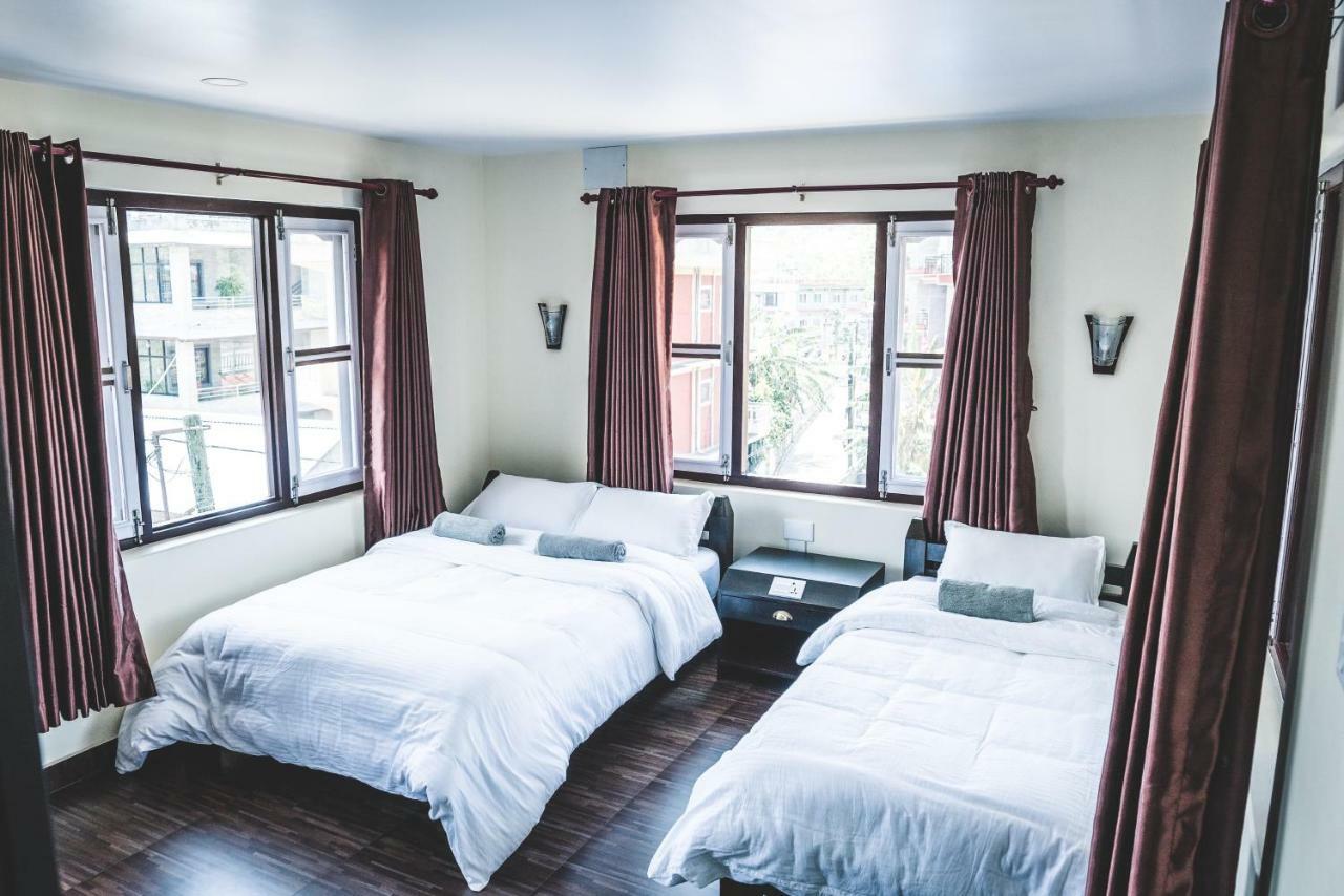 Hotel K2 Pokhara Luaran gambar